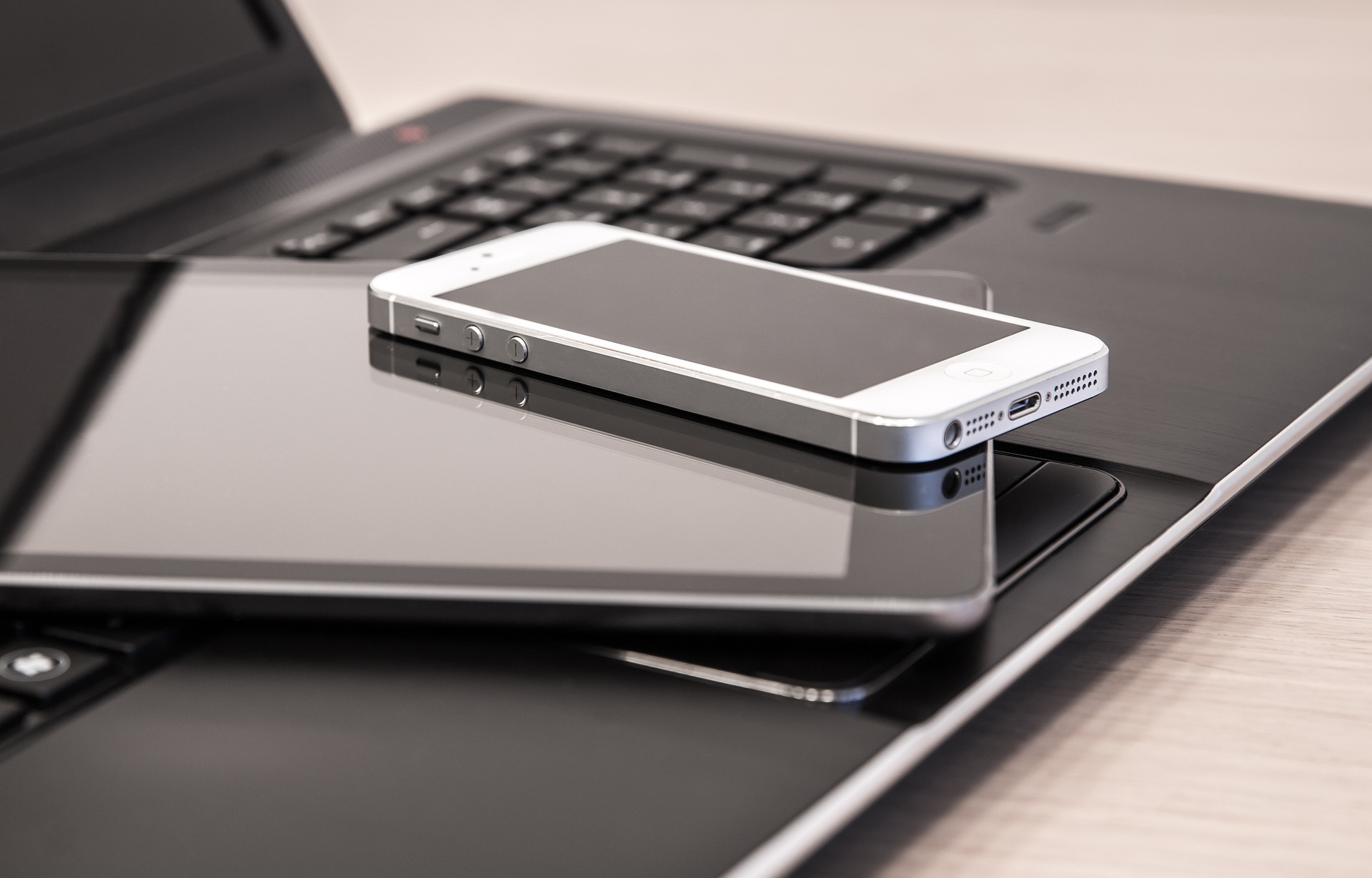 Neue Smartphones und Technologie
